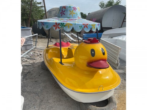 เรือถีบเป็ดเหลืองราคาพิเศษ